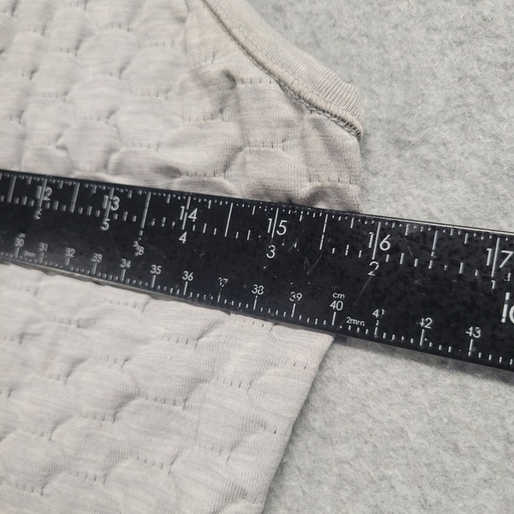 Athleta‎ Top Size M Women's Tank Top Racerback Gray Ribbed Activewear Athleisure - Picture 2 of 6